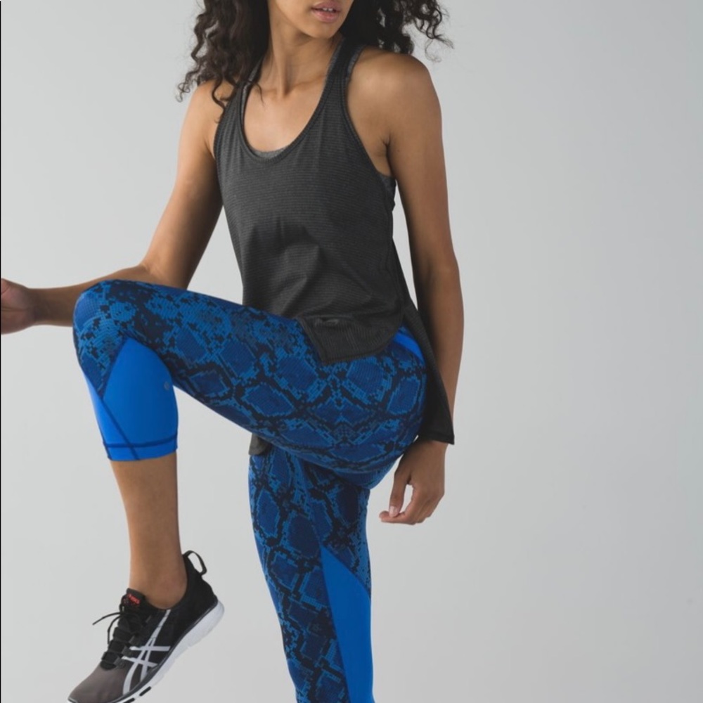 Lululemon Run: Inspire Crop II